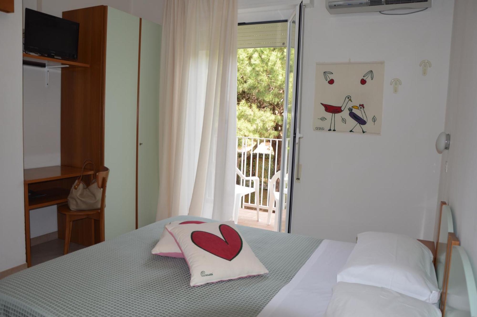 Hotel Orsa Maggiore Milano Marittima Oda fotoğraf